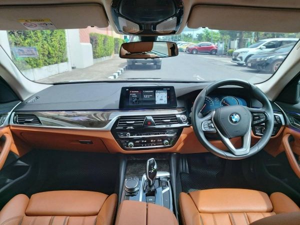 BMW 520D Sport Line G30 2018 รูปที่ 4